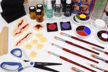 Load image into Gallery viewer, Ben Nye Professional Moulage Kit