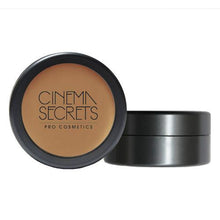 Load image into Gallery viewer, Cinema Secrets Ultimate Foundation 400 series
